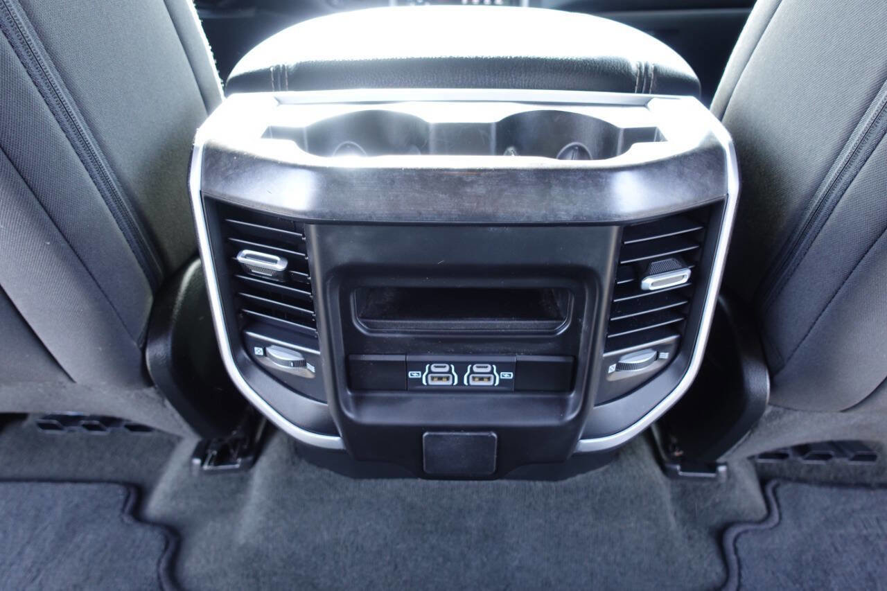 Used 2023 RAM 1500 Big Horn image 31