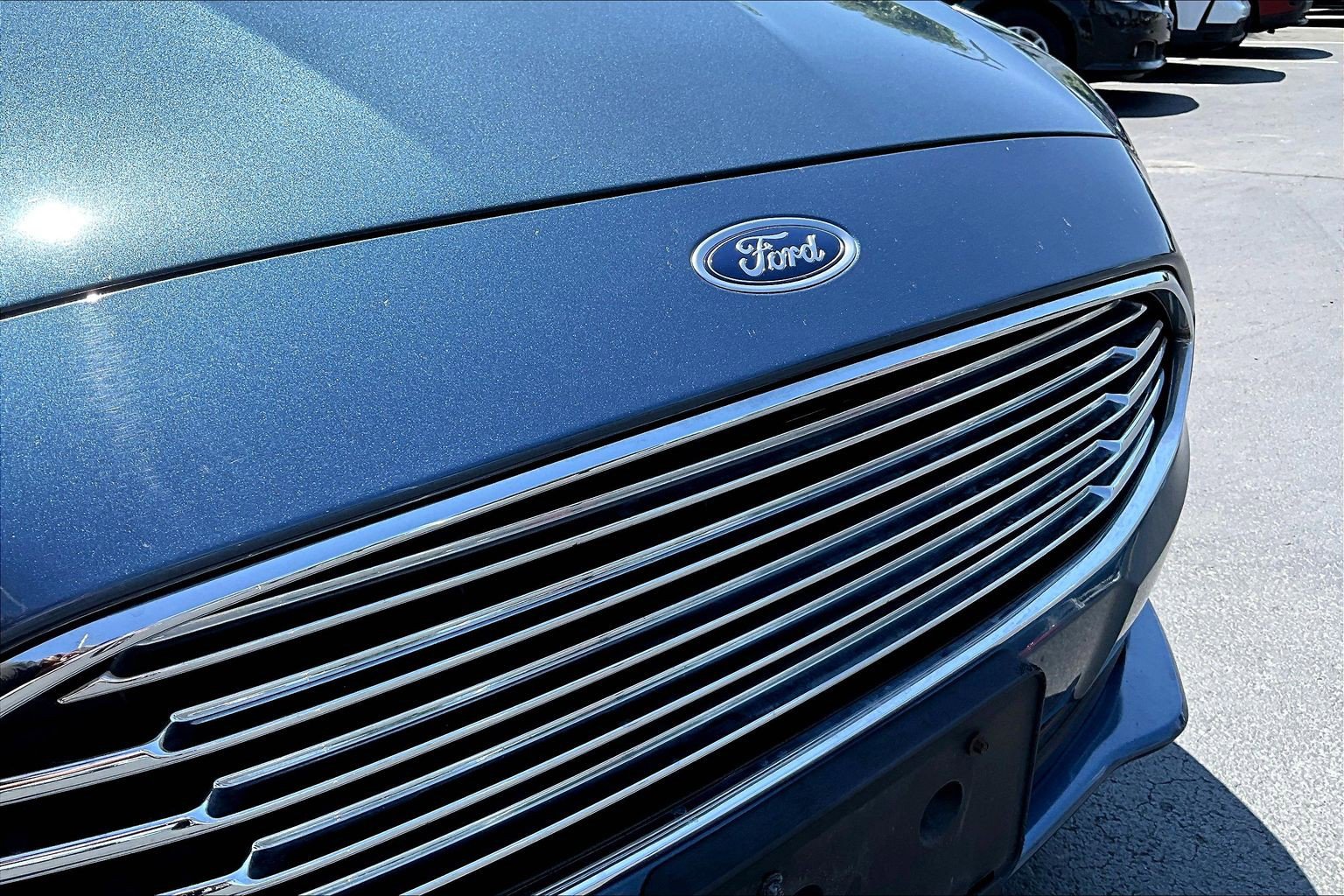 Used 2018 Ford Fusion Titanium FWD image 33