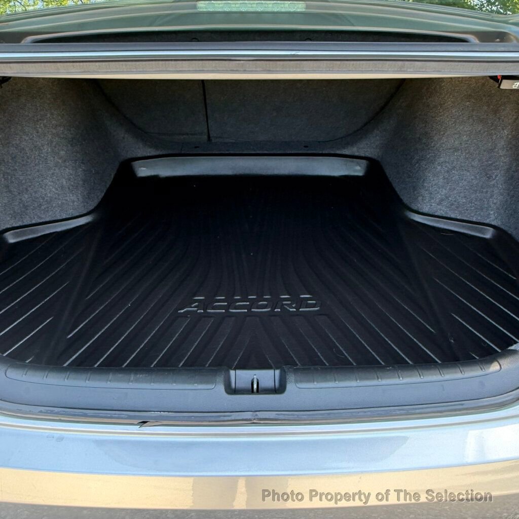 Used 2018 Honda Accord EX-L image 29