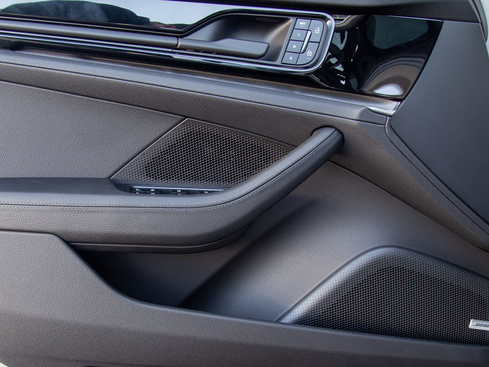 New 2026 Porsche Panamera 4 AWD/4WD image 14