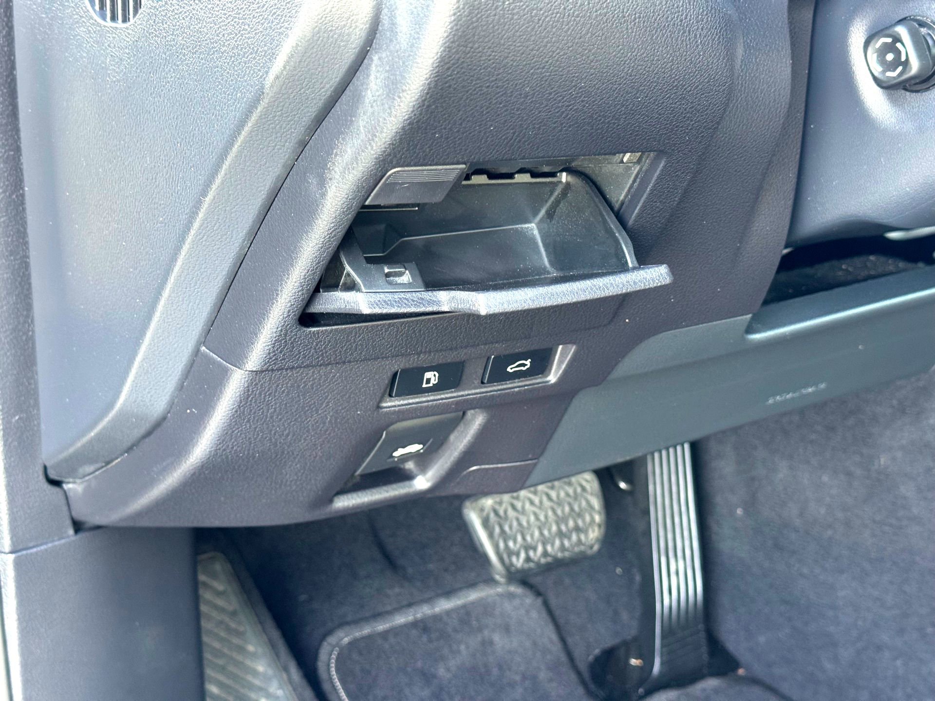 Used 2020 Lexus ES 350 w/ Premium Package image 15