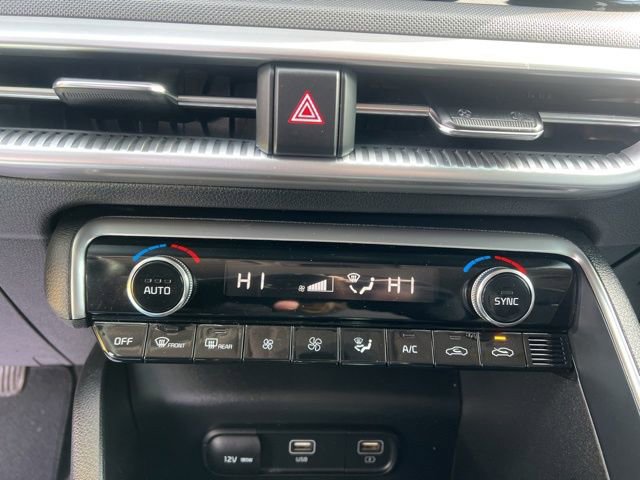 Used 2021 Kia K5 LX image 19