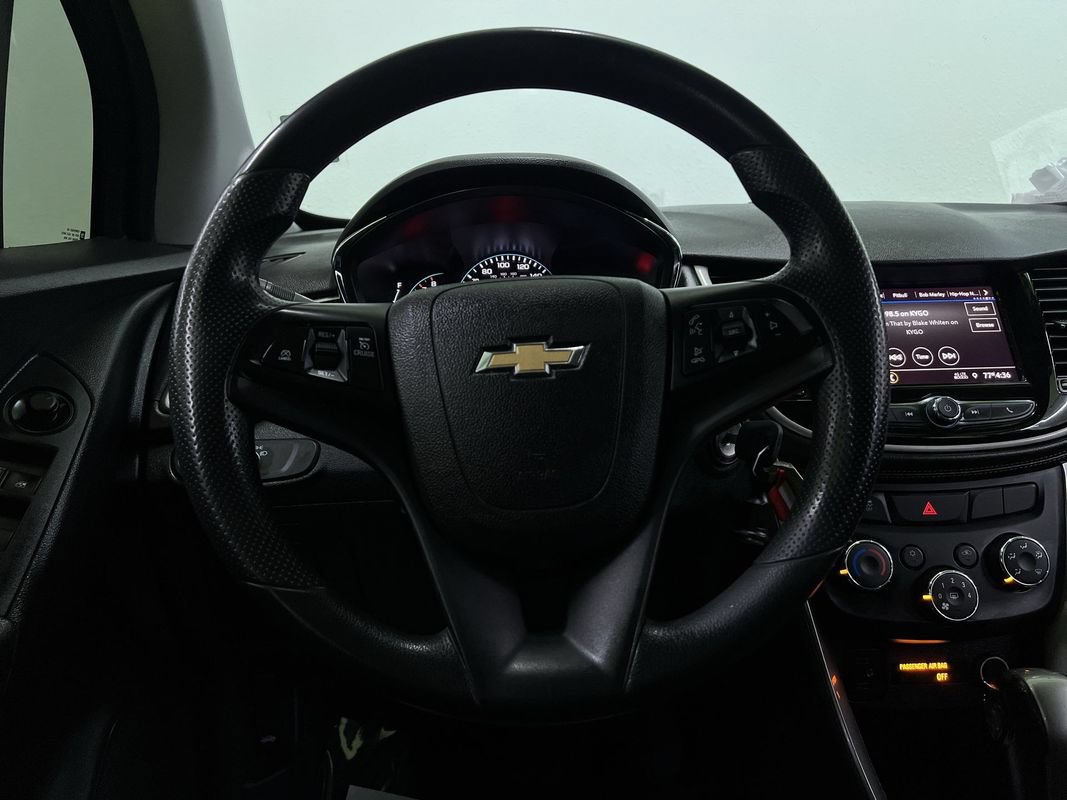 Used 2020 Chevrolet Trax LT AWD/4WD image 20