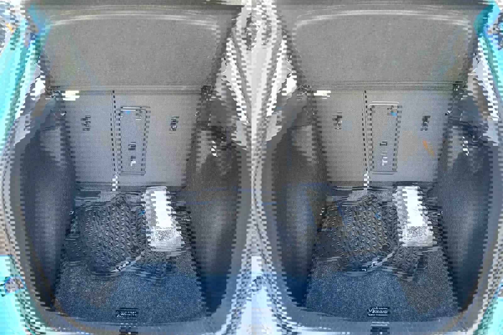 Used 2022 Volkswagen Taos SE image 23