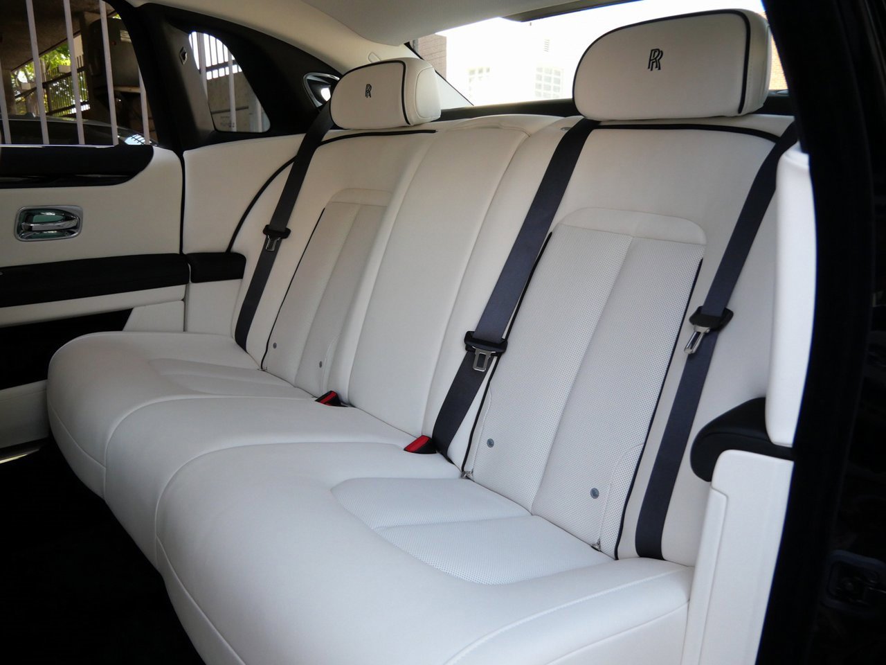 New 2026 Rolls-Royce Ghost image 8