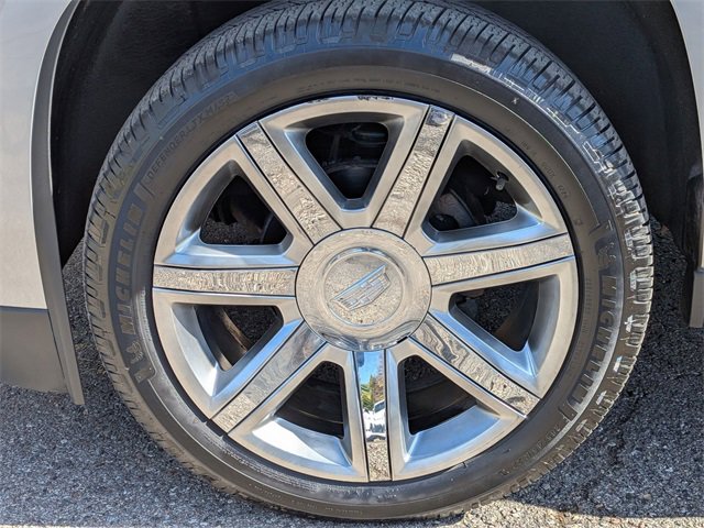 Used 2020 Cadillac Escalade Luxury image 30