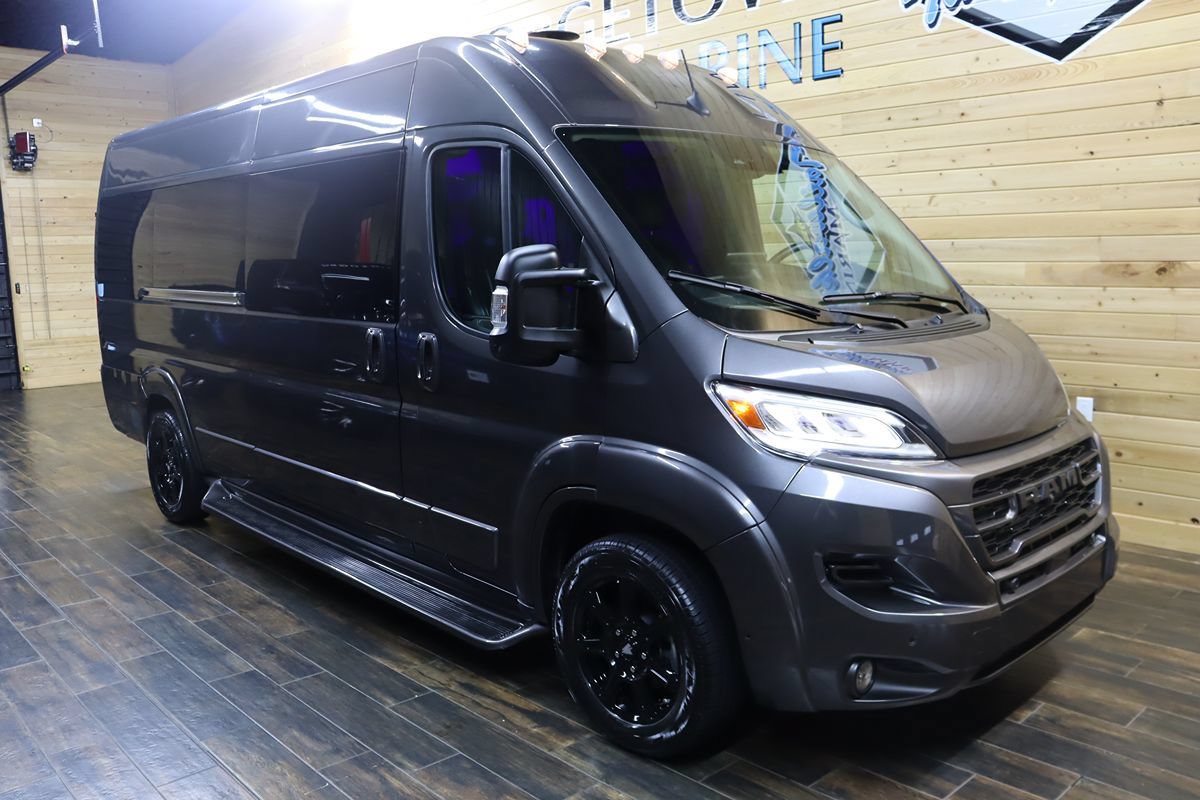 Used 2024 RAM ProMaster 3500 w/ Advanced Safety Group FWD image 2