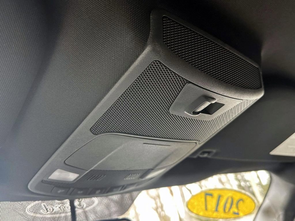 Used 2017 Ford F150 XLT image 30