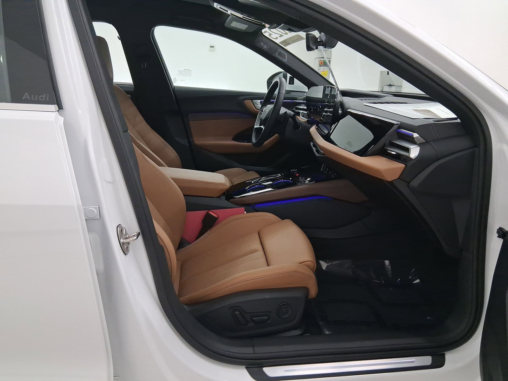 Certified 2025 Audi A5 2.0T Premium Plus w/ Premium Plus image 32