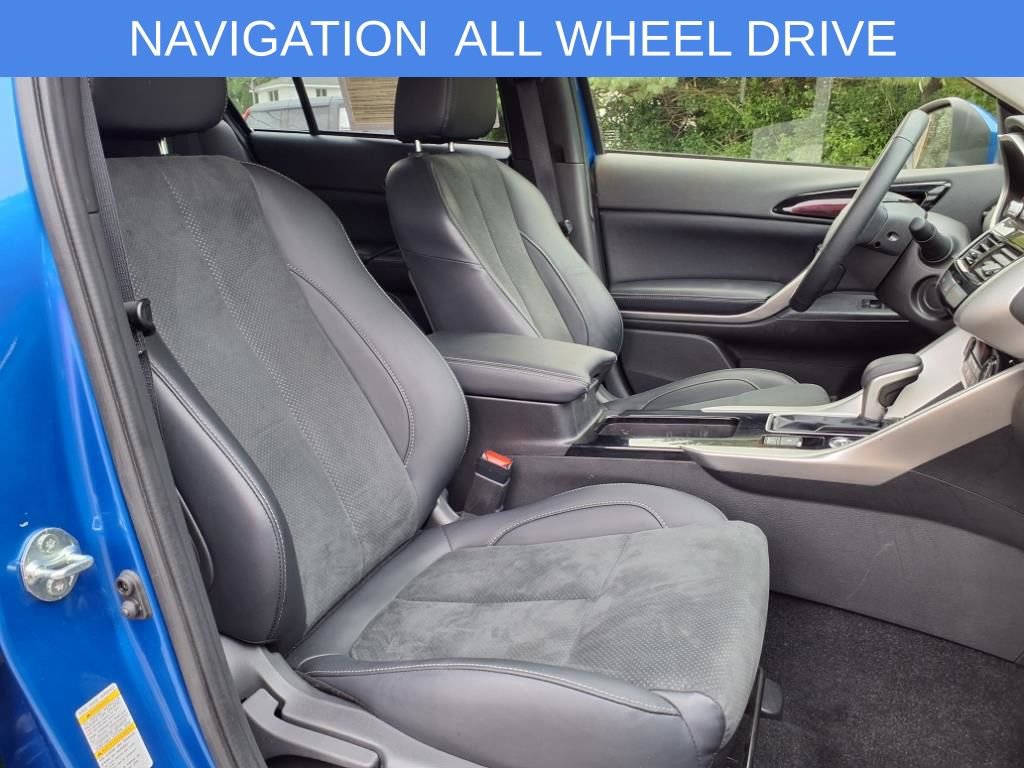 Used 2025 Mitsubishi Eclipse Cross SE image 8