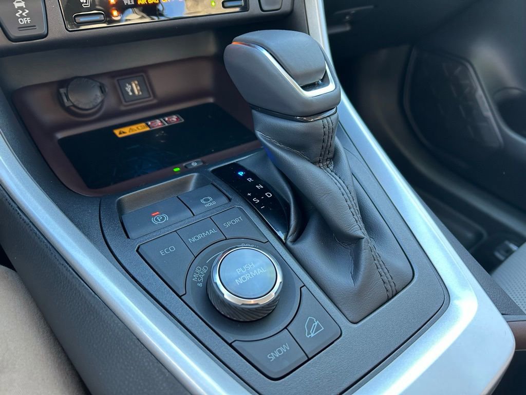 Used 2025 Toyota 4Runner TRD Off-Road Premium image 17