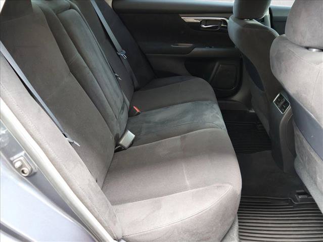 Used 2013 Nissan Altima 2.5 SV FWD image 22