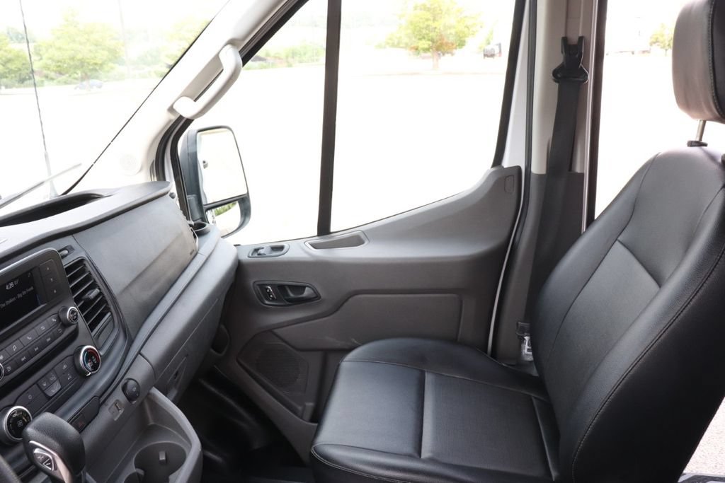 Used 2023 Ford Transit 250 Medium Roof w/ Load Area Protection Package RWD image 15