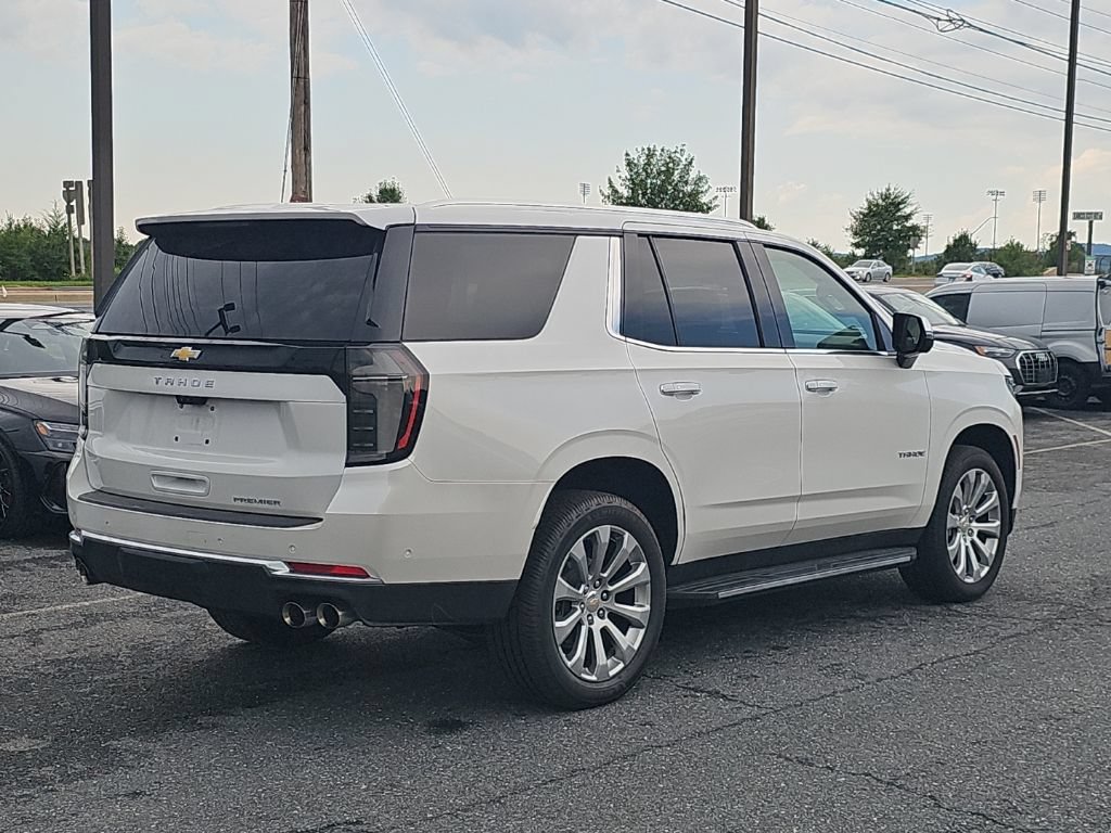 Used 2025 Chevrolet Tahoe Premier AWD/4WD image 13