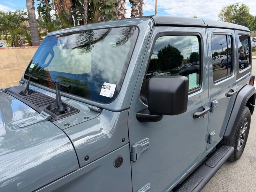 Certified 2025 Jeep Wrangler Unlimited Sport AWD/4WD image 8