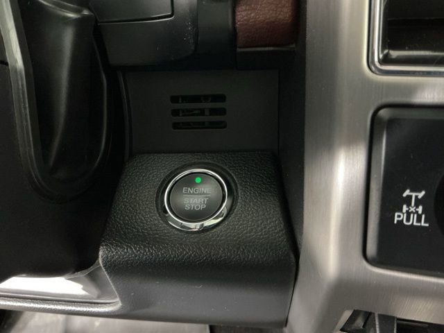 Used 2019 Ford F350 Platinum w/ Platinum Ultimate Package AWD/4WD image 30
