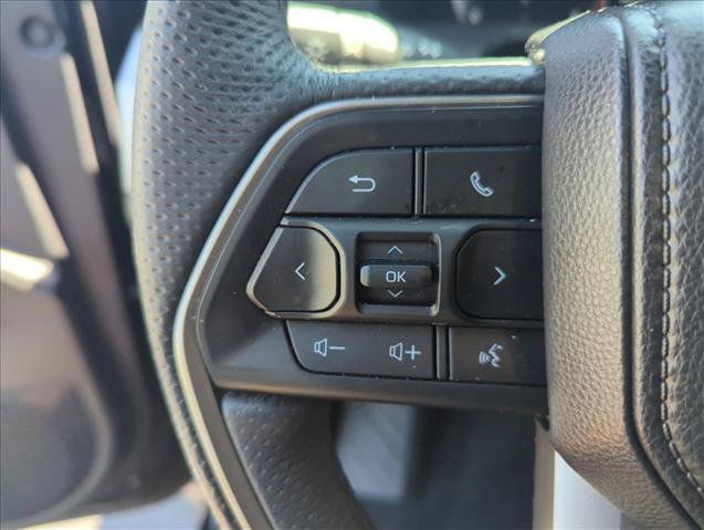 Certified 2025 Toyota Tacoma TRD Off-Road AWD/4WD image 15