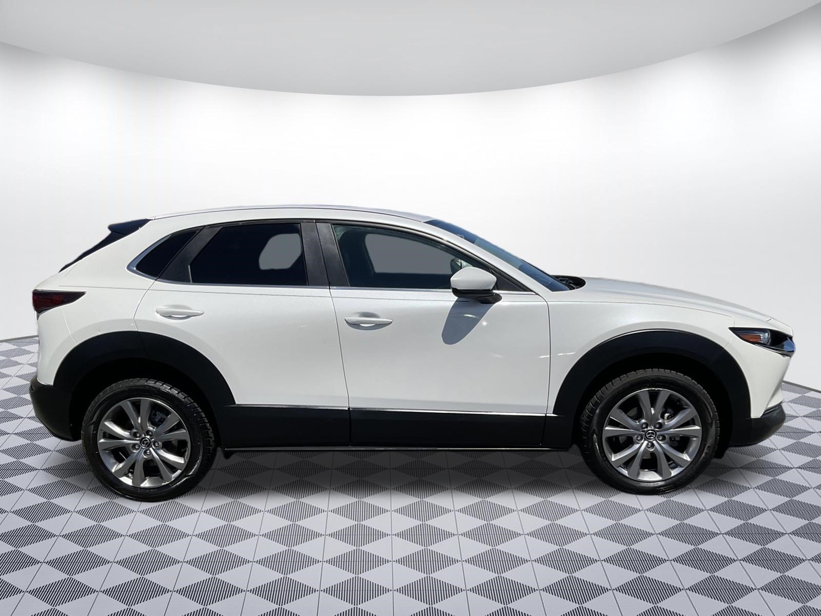 Used 2021 MAZDA CX-30 AWD 2.5 S w/ Preferred Package image 2