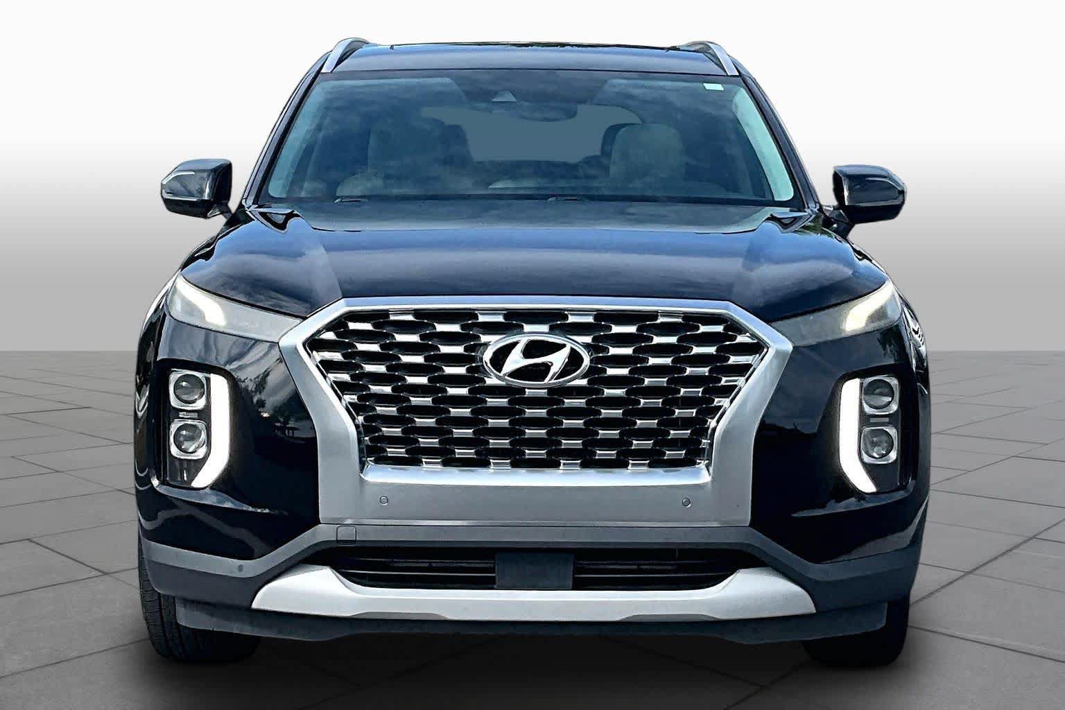 Used 2020 Hyundai Palisade SEL w/ Convenience Package FWD image 4