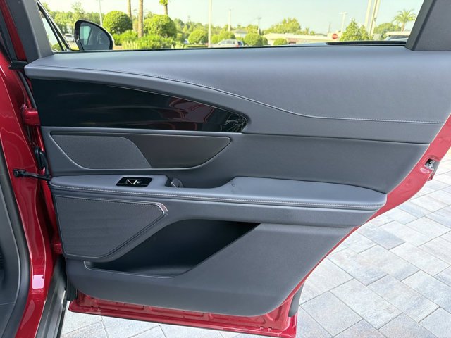 New 2026 Lincoln Nautilus Premier AWD/4WD image 20