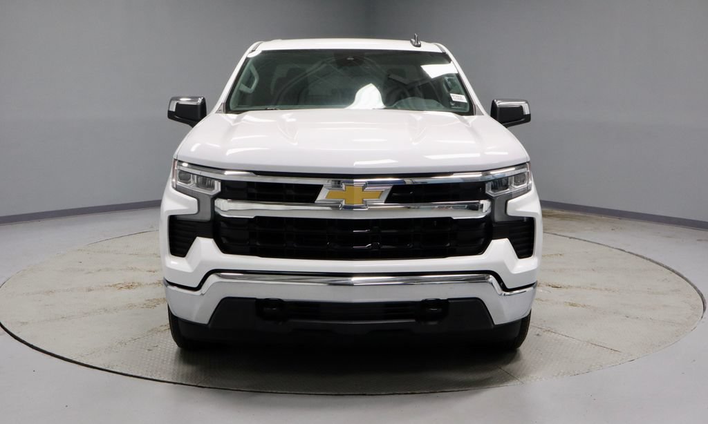 Used 2023 Chevrolet Silverado 1500 LT AWD/4WD image 6