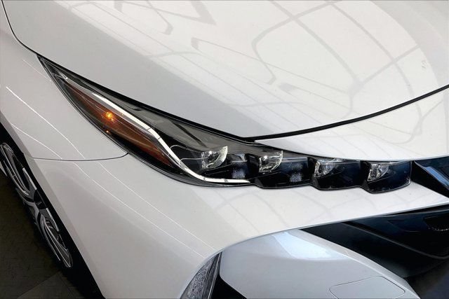Used 2022 Toyota Prius Prime XLE FWD image 29
