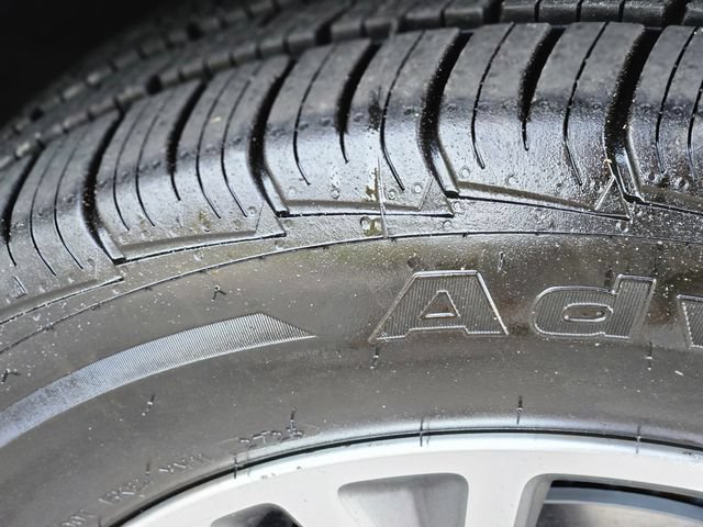 Used 2022 Ford Escape SEL AWD/4WD image 11