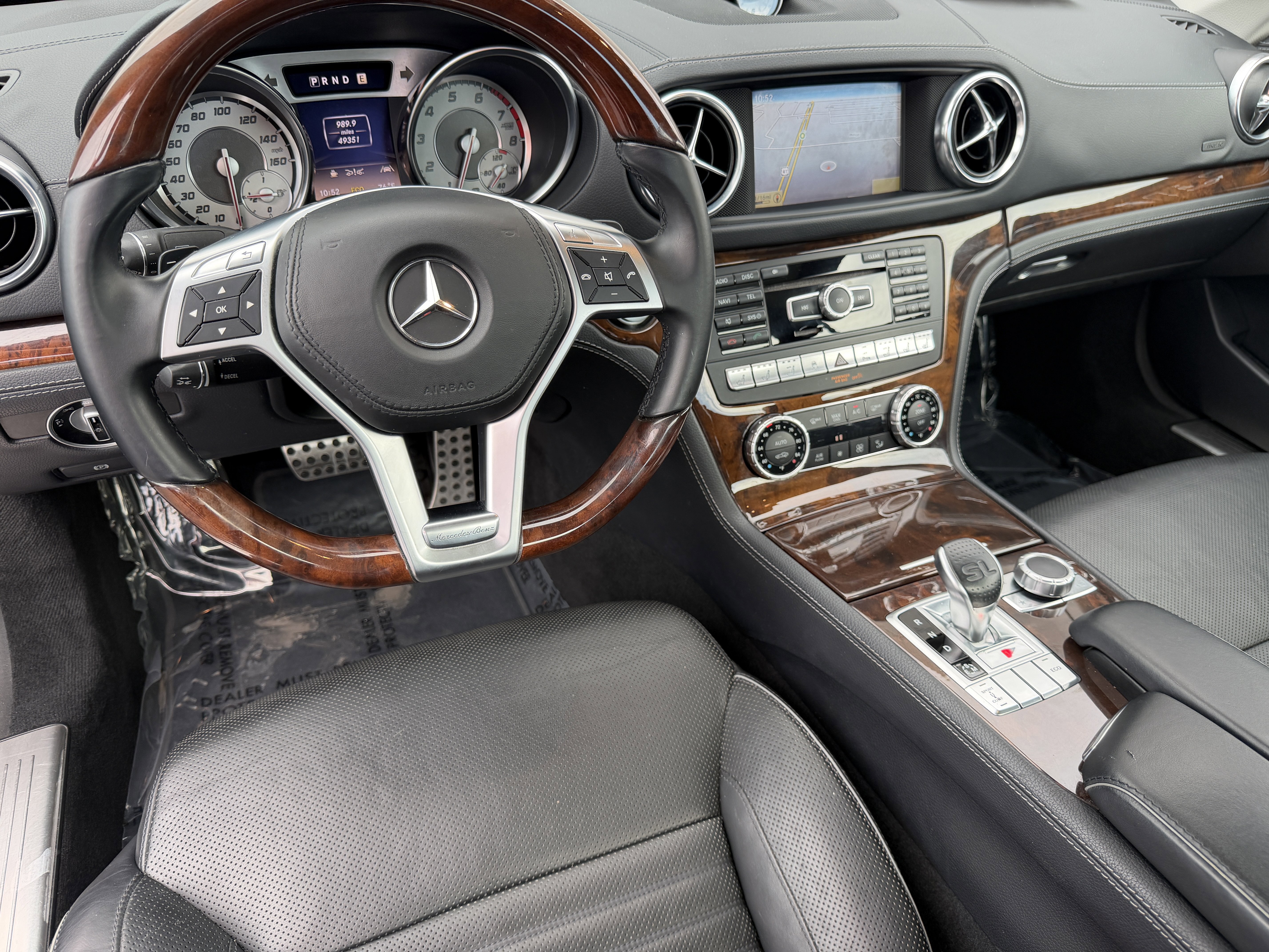 Used 2013 Mercedes-Benz SL 550 image 18