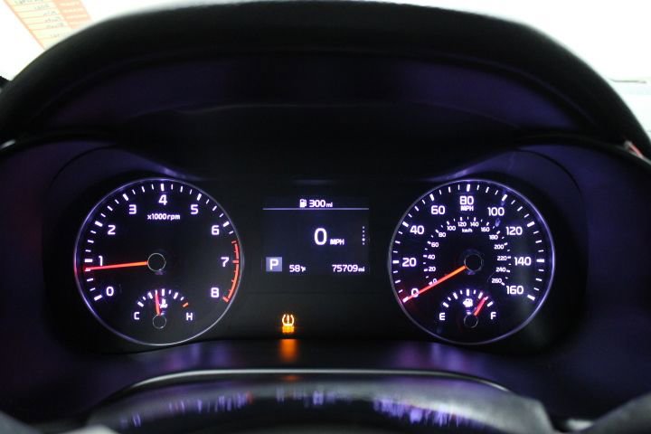 Used 2021 Kia Forte GT-Line w/ GT-Line Premium Package image 32