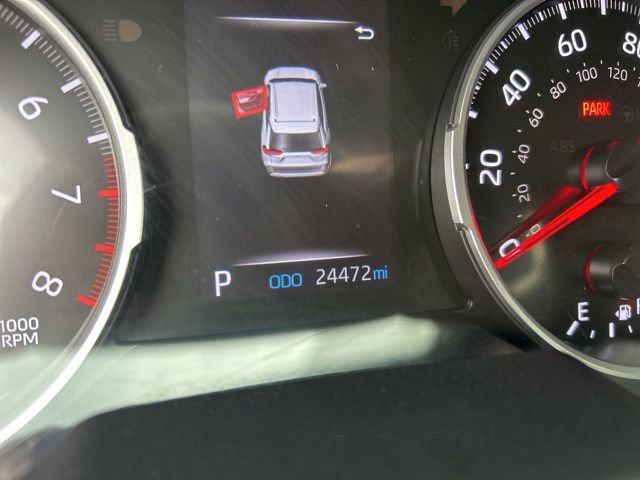 Used 2020 Toyota RAV4 LE w/ Carpet Mat Package FWD image 18