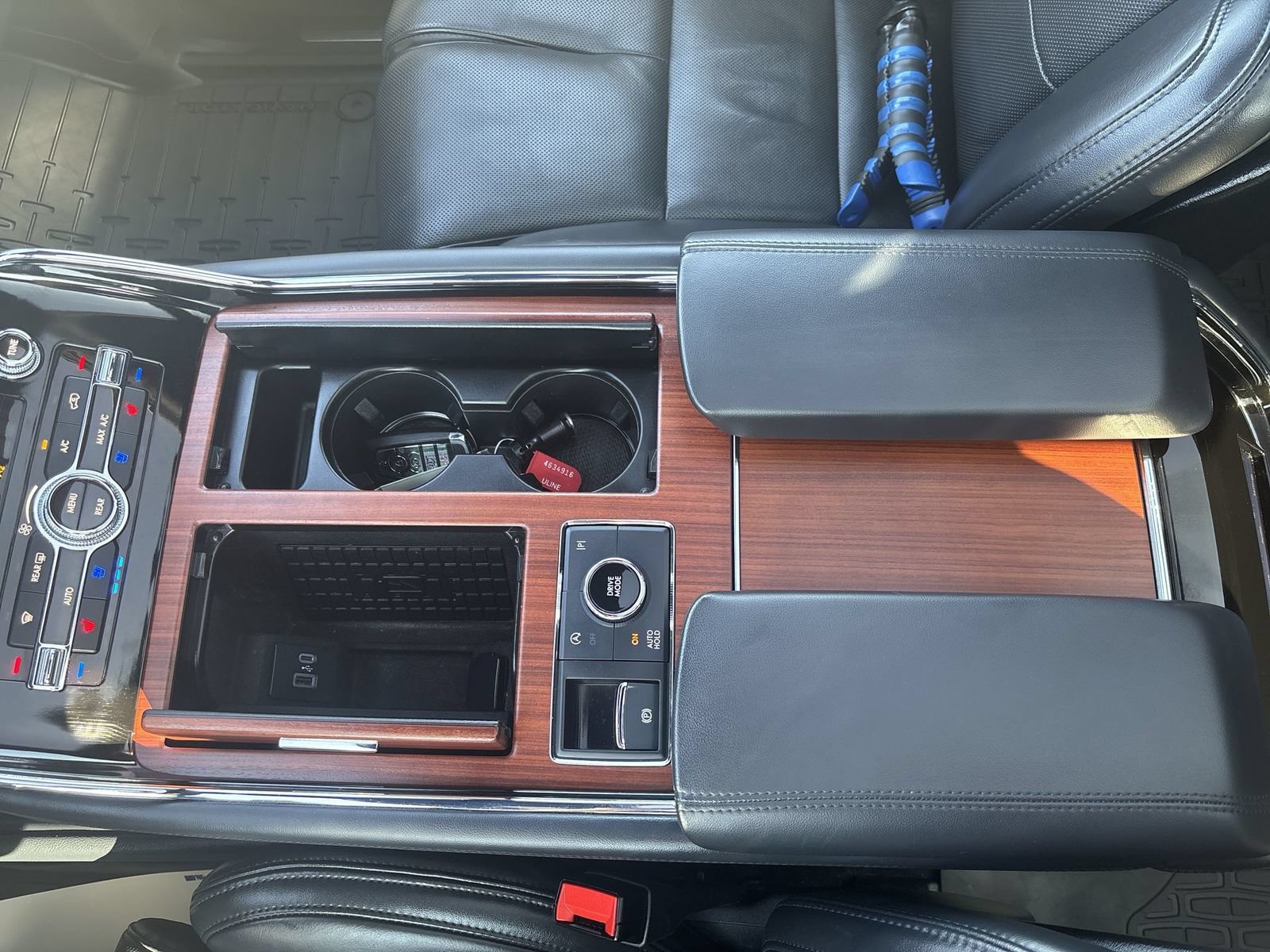 Used 2023 Lincoln Navigator L Reserve AWD/4WD image 23