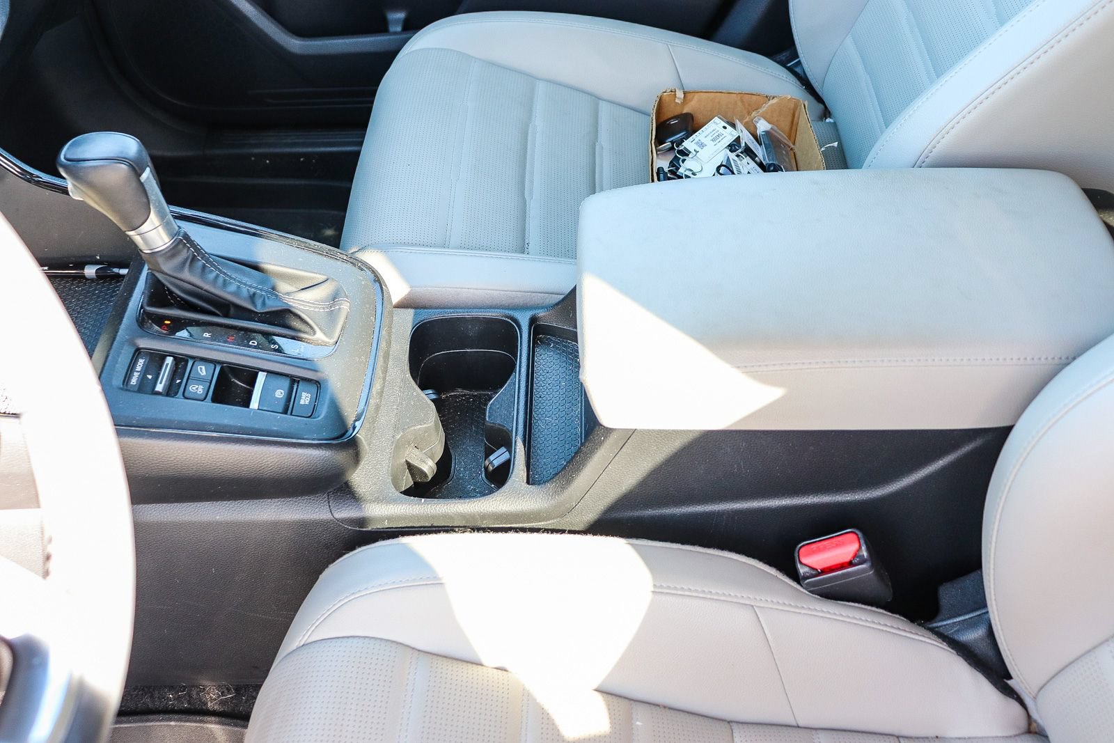 Used 2025 Honda CR-V EX-L image 16
