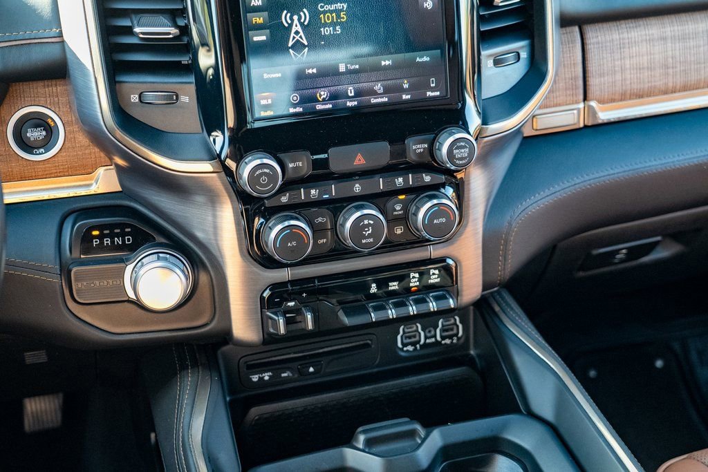 Used 2019 RAM 1500 Laramie Longhorn image 26