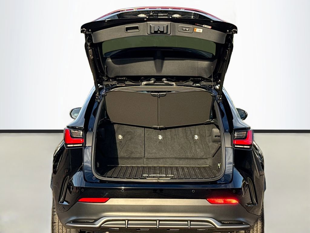 Used 2025 Lexus NX 350 F Sport image 12