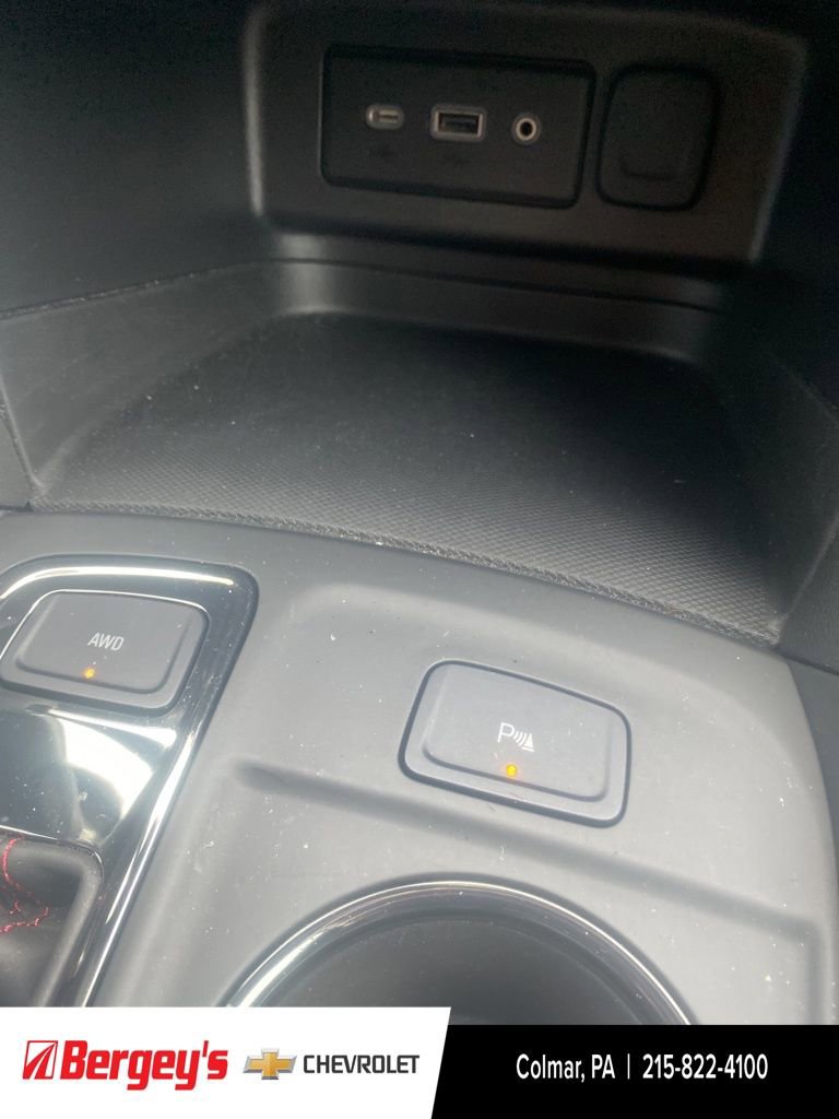 Certified 2023 Chevrolet Equinox RS AWD/4WD image 31
