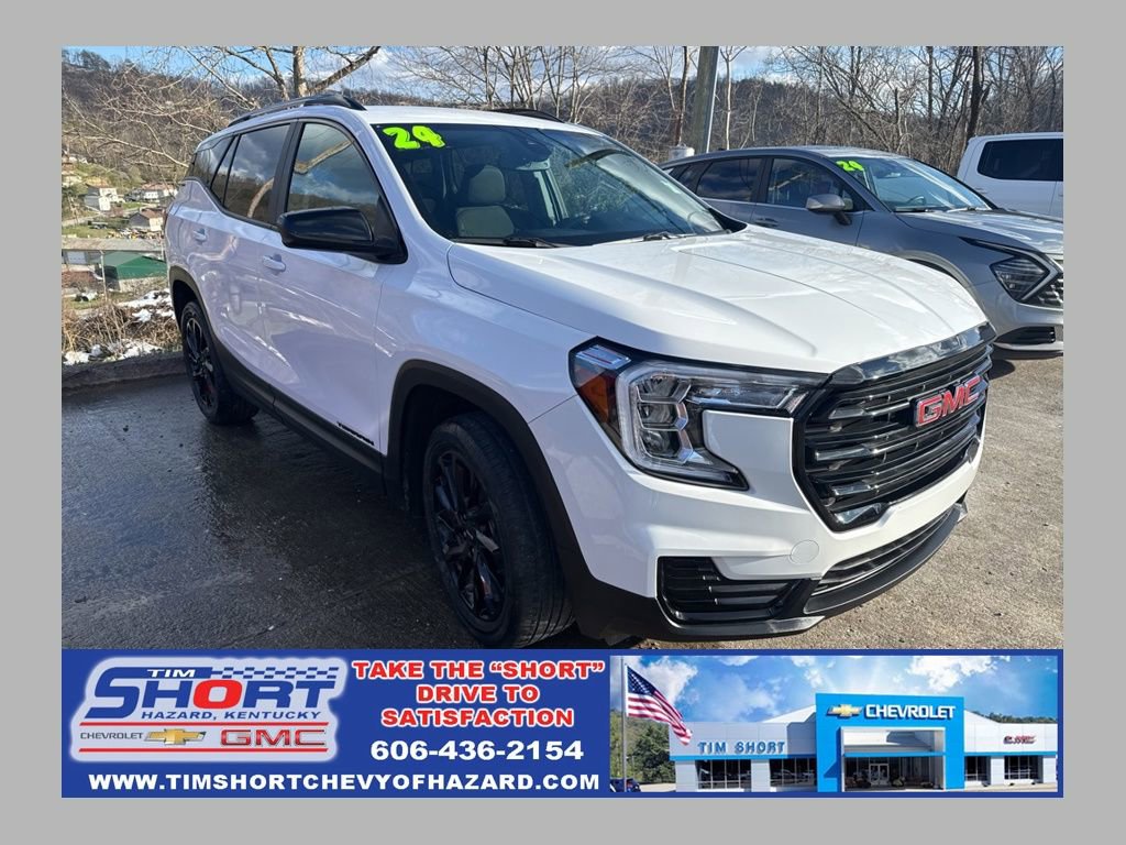Used 2024 GMC Terrain SLE w/ Elevation Edition