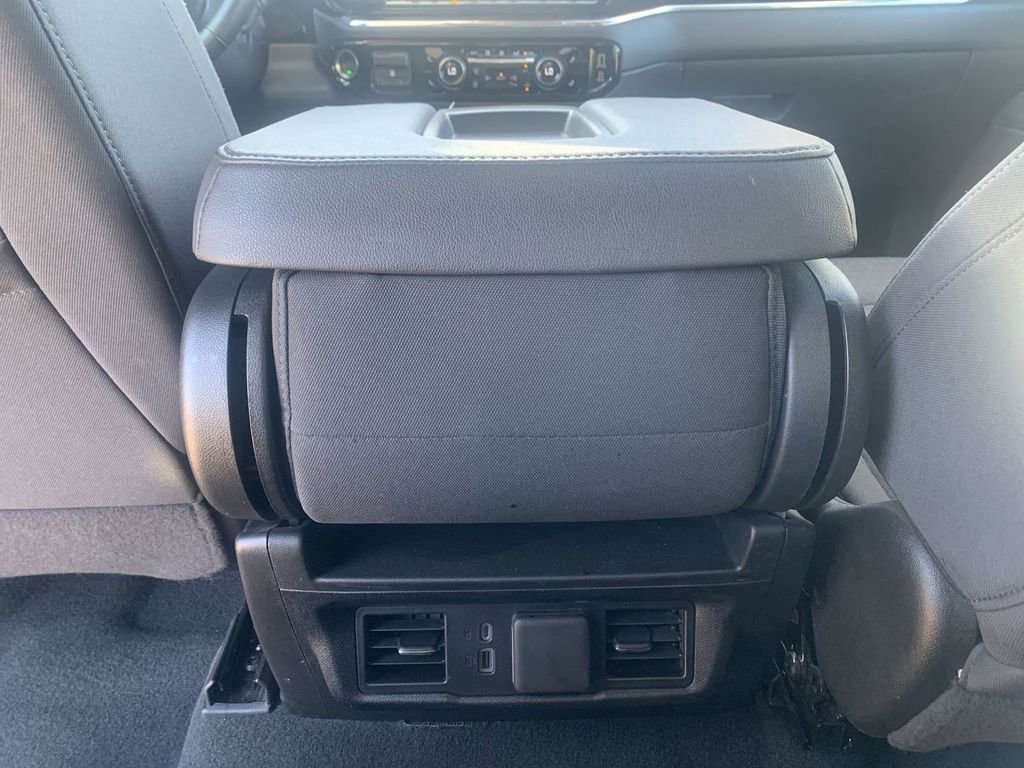 Certified 2025 Chevrolet Silverado 1500 LT image 19