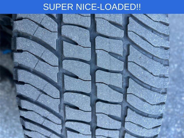 Used 2021 Ford F250 Platinum w/ FX4 Off-Road Package image 11