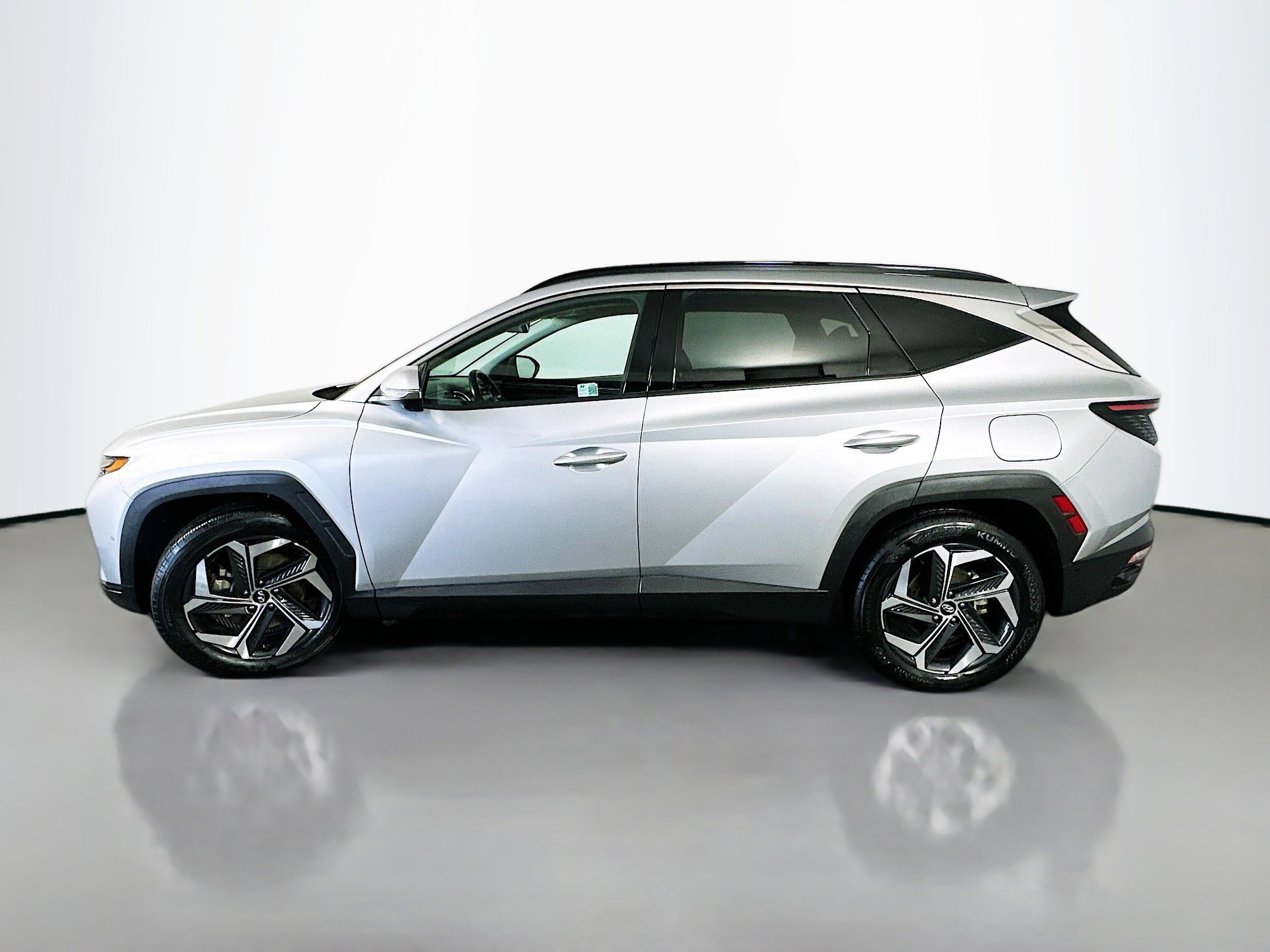 Used 2024 Hyundai Tucson Limited FWD image 4