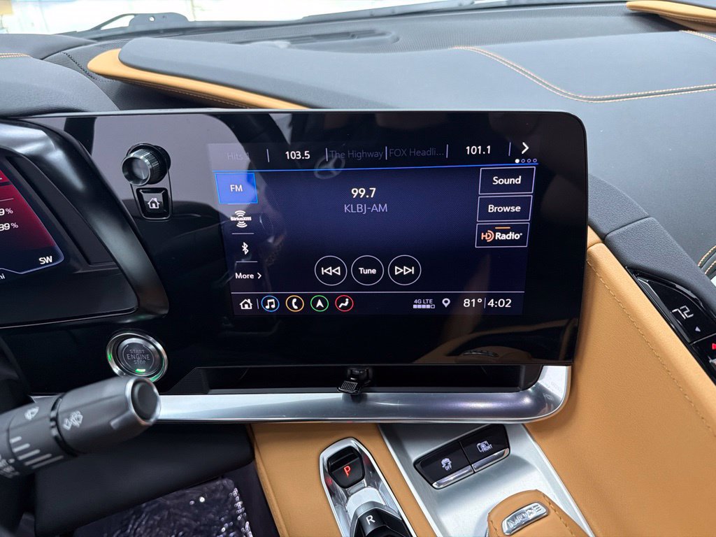 Used 2020 Chevrolet Corvette Stingray Preferred Conv w/ 2LT Preferred Equipment Group RWD image 23