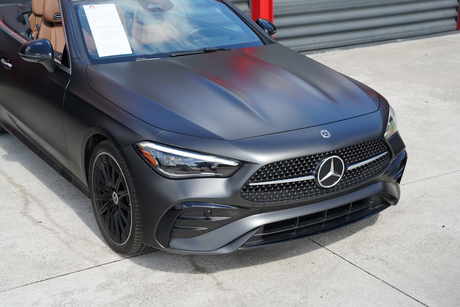 Used 2024 Mercedes-Benz CLE 300 4MATIC Cabriolet image 10