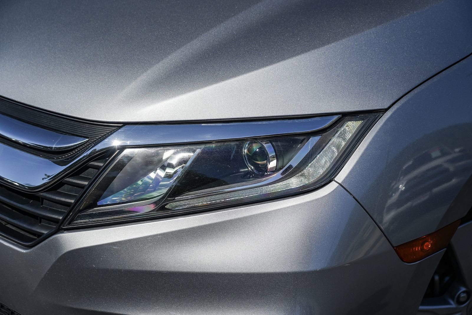 Used 2019 Honda Odyssey EX-L image 2