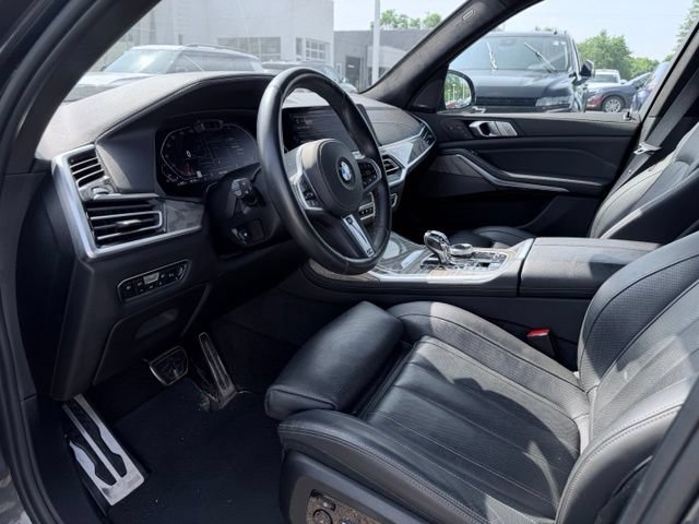 Used 2019 BMW X7 xDrive50i w/ M Sport Package AWD/4WD image 24