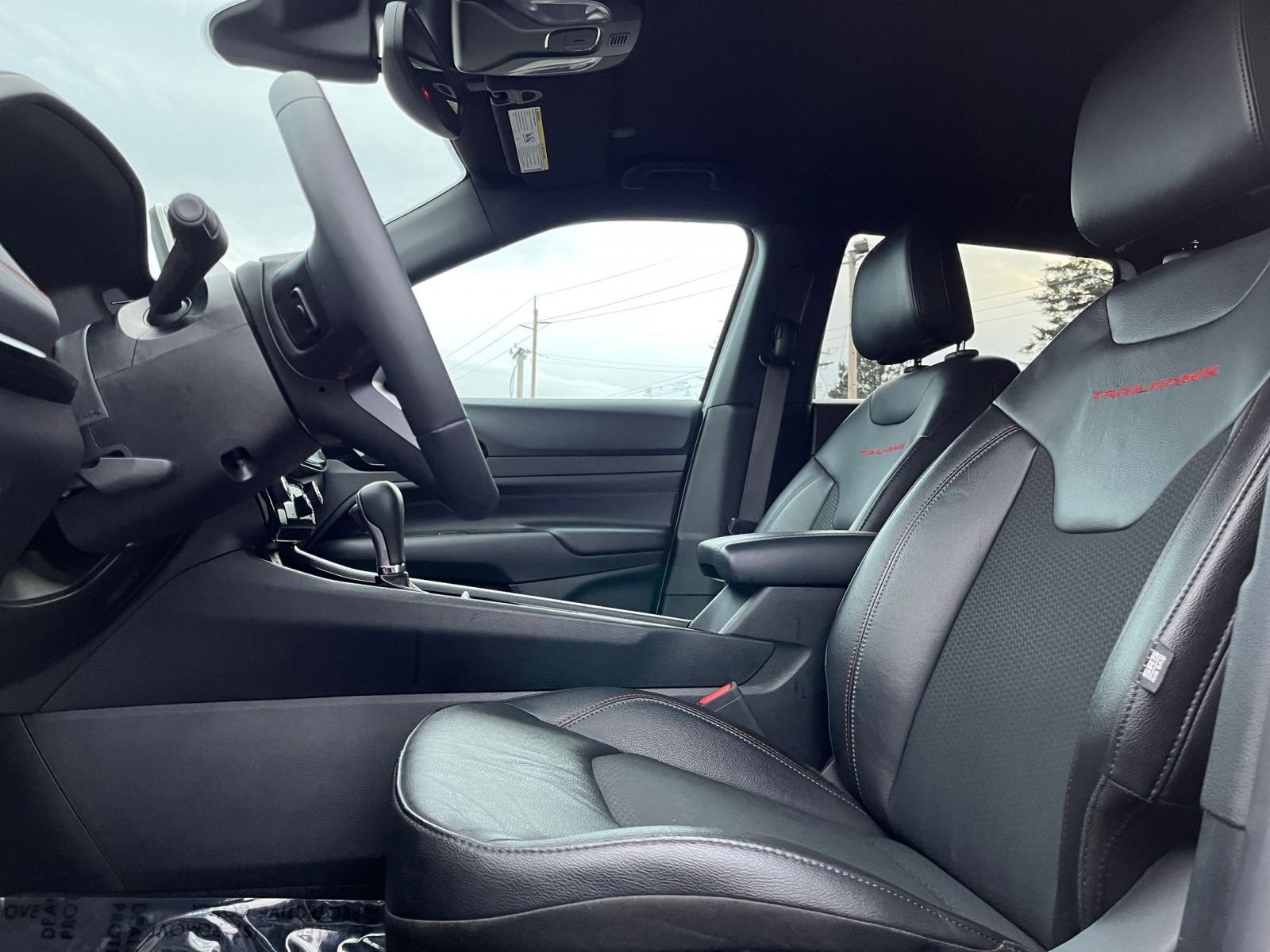 Used 2025 Jeep Compass Trailhawk w/ Trailer Tow Group image 27