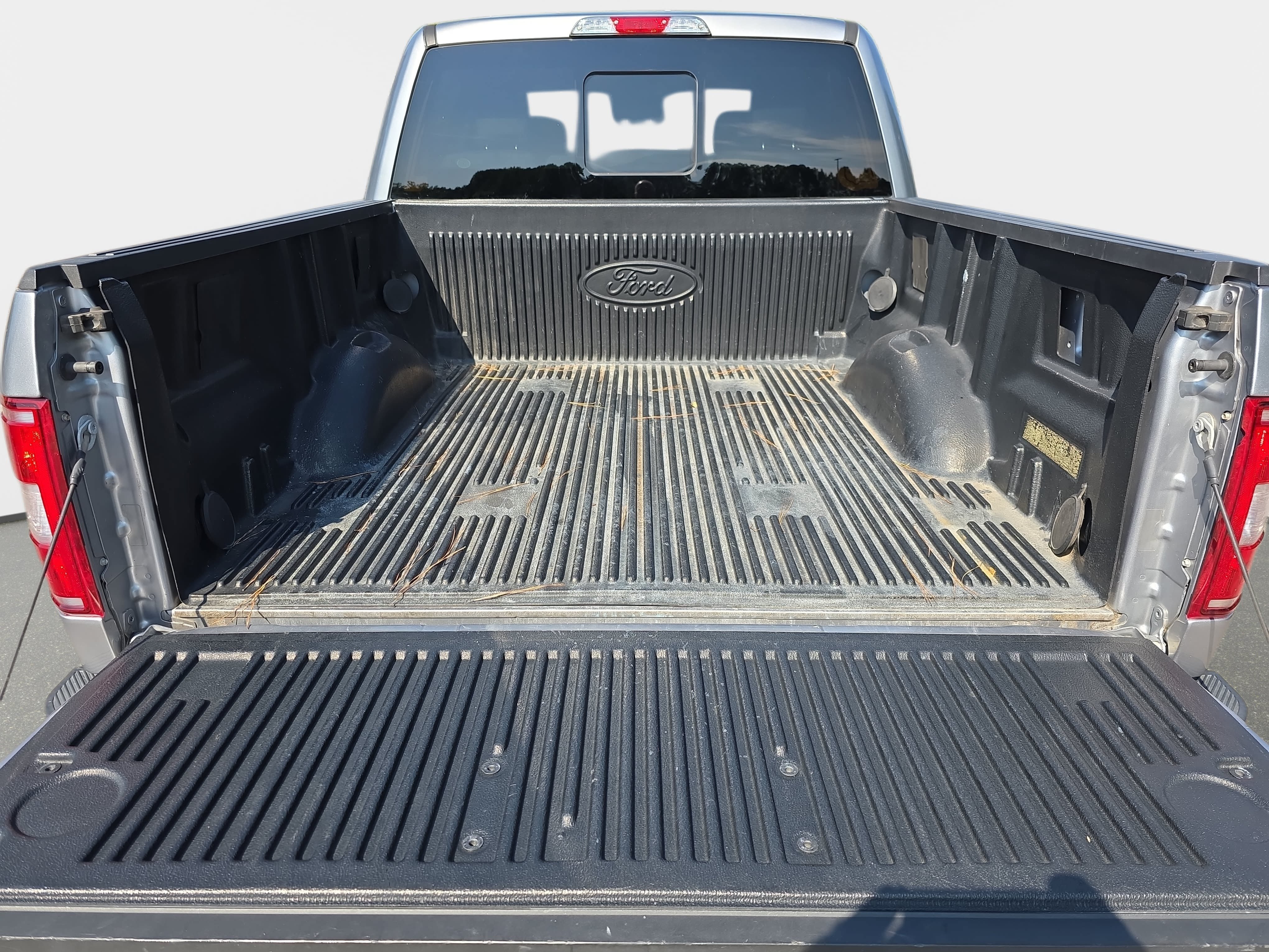 Used 2020 Ford F150 XLT w/ Equipment Group 302A Luxury AWD/4WD image 10