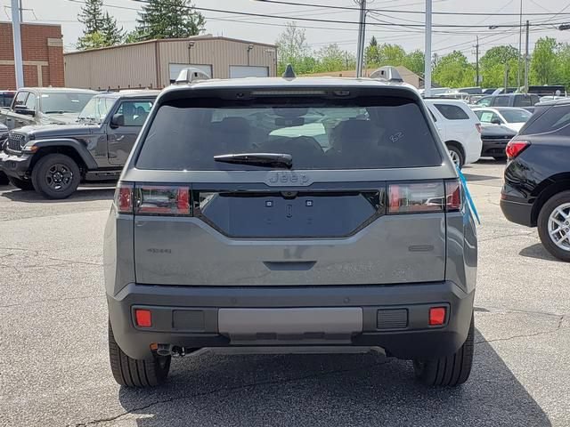 New 2026 Jeep Cherokee Overland w/ Advanced Pro Tech Group AWD/4WD image 4
