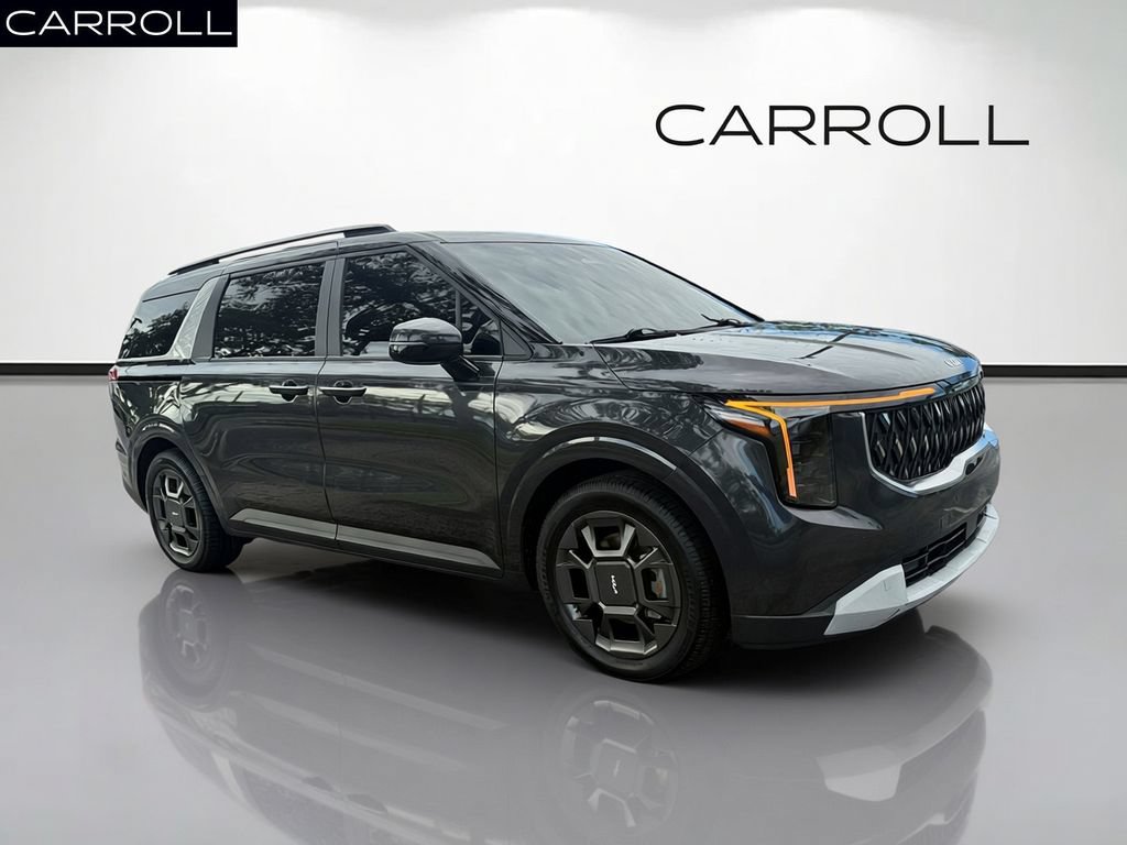 Used 2025 Kia Carnival EX FWD image 1