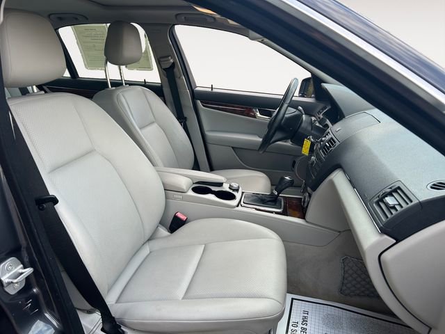 Used 2010 Mercedes-Benz C 300 4MATIC Sedan image 15