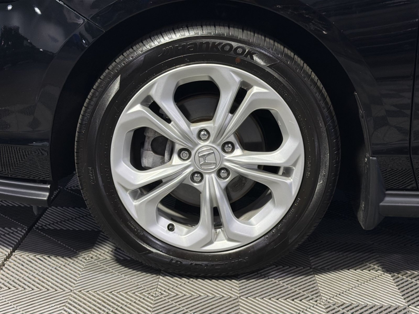 Used 2023 Honda Accord LX image 16