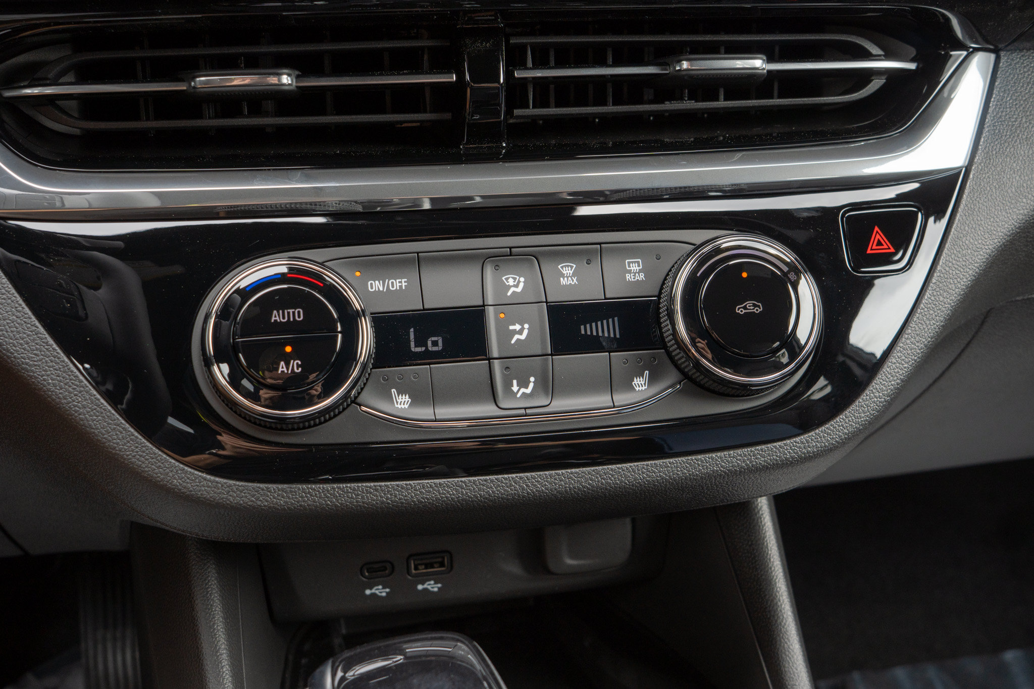 New 2026 Buick Envista Sport Touring w/ Convenience I Package FWD image 21